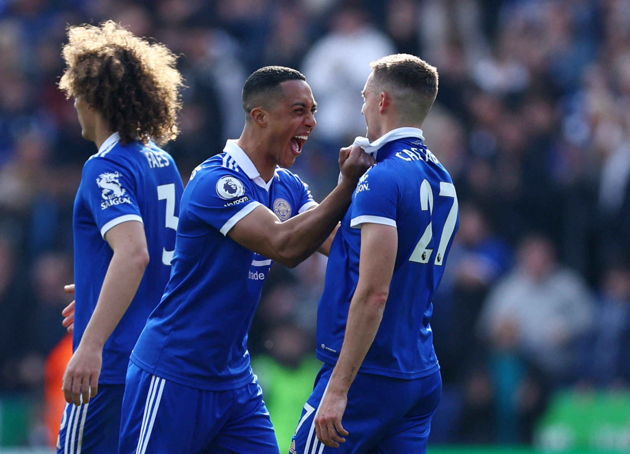 焦点大战：英超上演巅峰碰撞的简单介绍