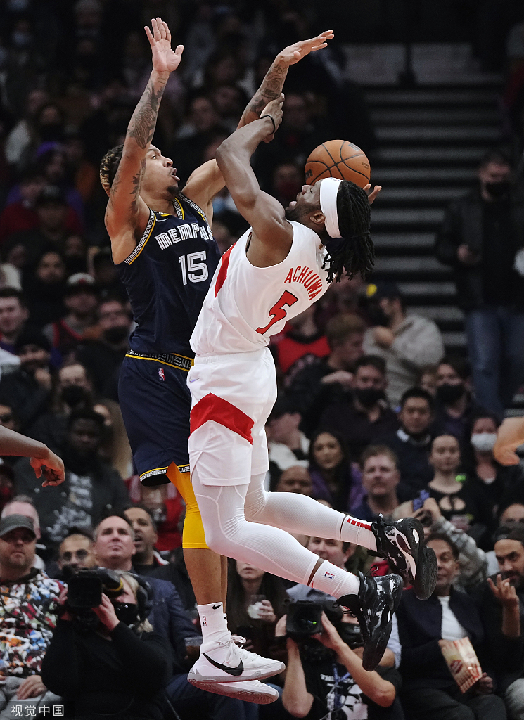 猛龙力克灰熊，麦科勒姆点燃赛场的简单介绍