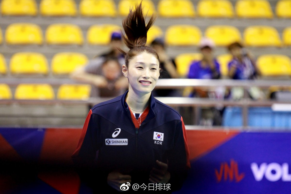 韩国队横扫丹麦队,黄鸭组合惊艳四座 韩国队横扫丹麦队,黄鸭组合惊艳四座