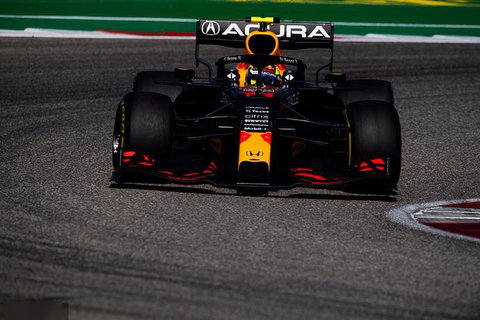 红牛二队翻盘迈凯伦,拉塞尔扛起全队 红牛二队翻盘迈凯伦,拉塞尔扛起全队