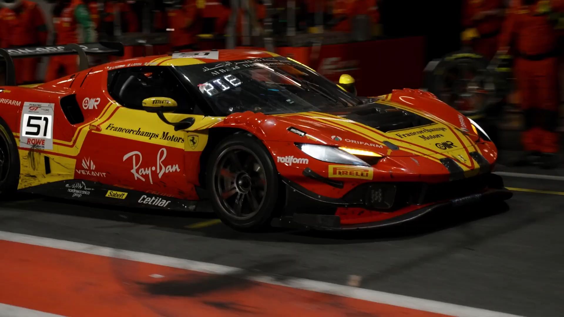 法拉利险胜迈凯伦，阿隆索点燃赛场